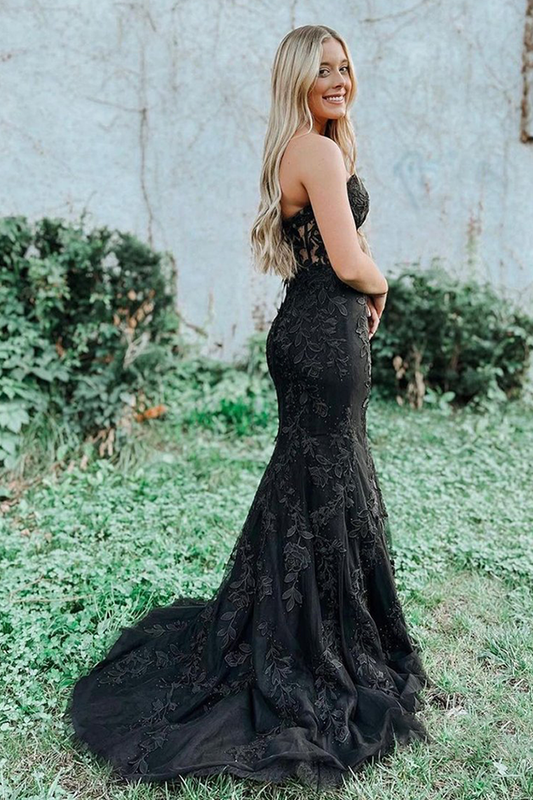 Mermaid Elegant Lace Sweetheart Prom Dress