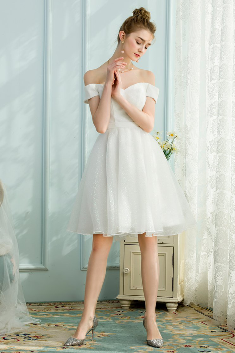 A-Line/Princess Satin Ruffles Sweetheart Sleeveless Sweep/Brush Train Dresses