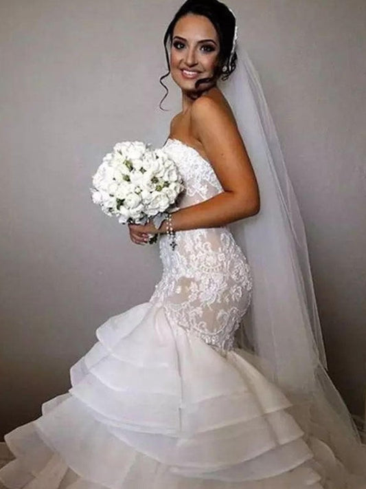 Trumpet/Mermaid Sleeveless Sweetheart Chapel Train Ruffles Applique Lace Organza Wedding Dresses HEP0006468