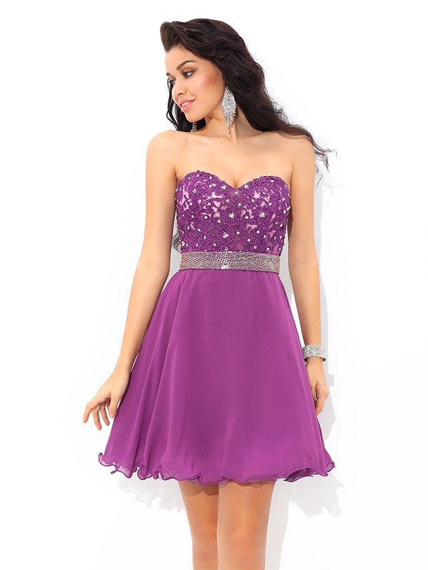 A-Line/Princess Sweetheart Beading Sleeveless Short Chiffon Cocktail Dresses HEP0008826